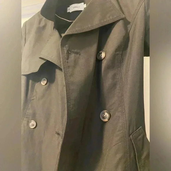 Women’s Only  & Sons Black Trench Coat - Picture 9 of 11